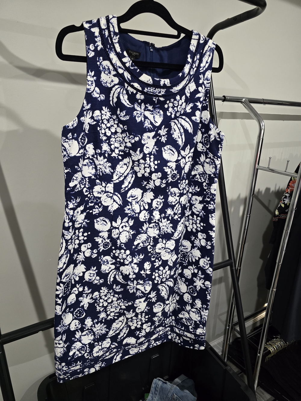Talbots Navy and White Floral Sleeveless Shift Dress